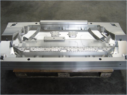 Prototypenform mit strukturierter Formfläche